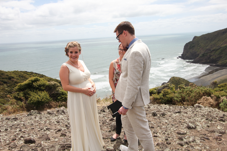 Anawhata_beach_wedding-136