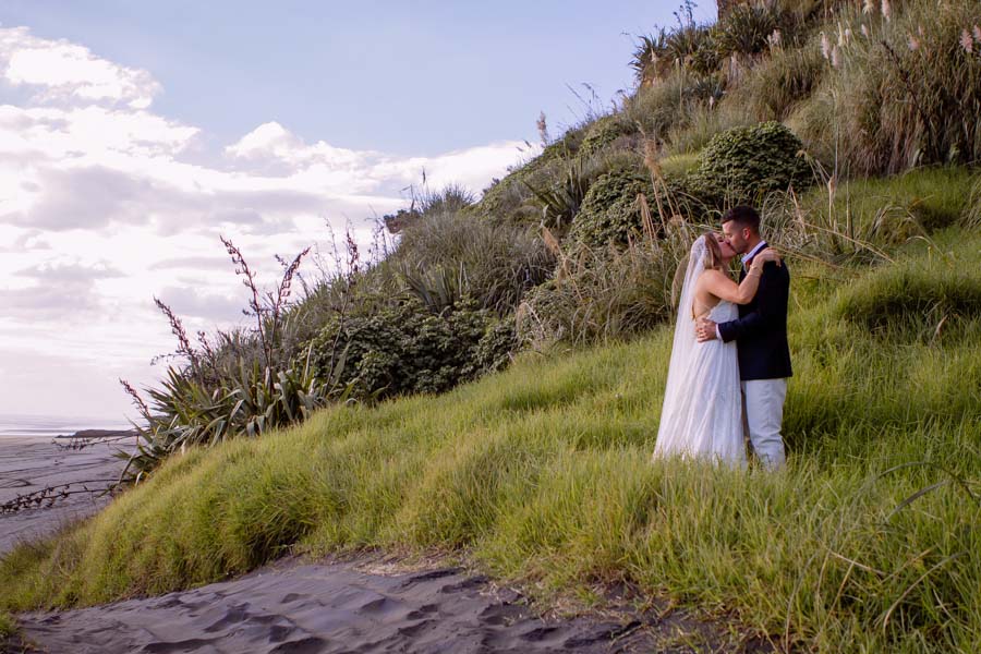 nz_wedding_photographer_castaways_waiuku-2194